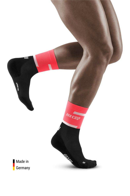 The Run Compression Mid Cut Socks Men