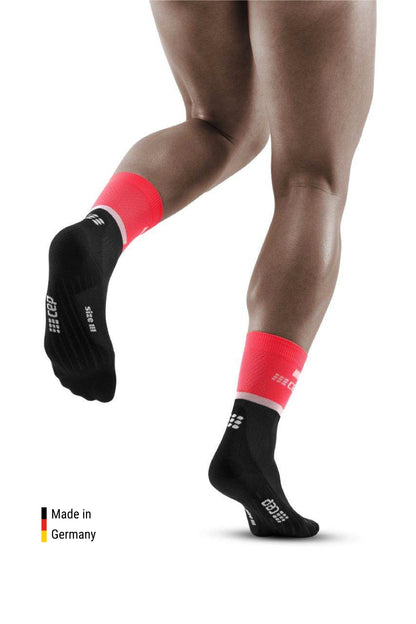 The Run Compression Mid Cut Socks Men