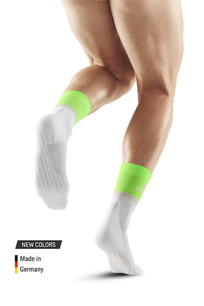 The Run Compression Mid Cut Socks Men